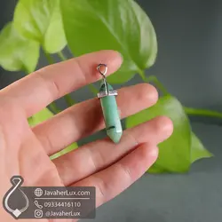 گردنبند منشور سنگ آونتورین سبز طبیعی مدل نايرو | جواهر لوکس