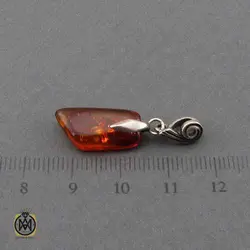 مدال کهربا لسهتان طرح مهربان - کد 3356