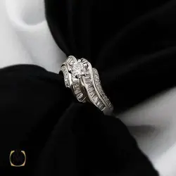 انگشتر نقره سولیتر زنانه طرح سایه - کد 2400