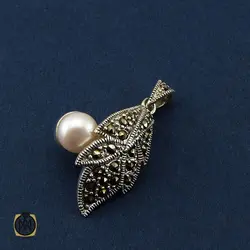 سرویس نقره با نگین مروارید زنانه طرح سمن - کد 7101