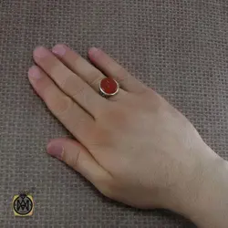 انگشتر عقیق یمن مردانه با حکاکی فزت بحب الحسین - کد 8131