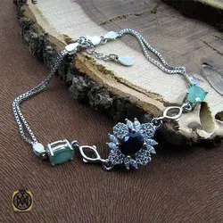 دستبند یاقوت کبود و زمرد زنانه طرح یاسمن – کد 1002