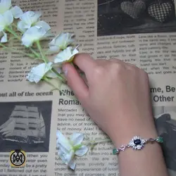 دستبند یاقوت کبود و زمرد زنانه طرح یاسمن – کد 1002