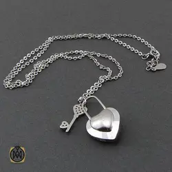 گردنبند نقره زنانه برند سواروسکی طرح قلب و کلید - کد 3370