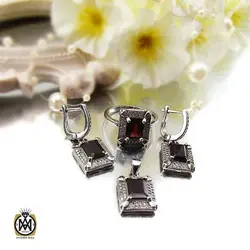 سرویس گارنت زنانه خوش رنگ و معدنی آدرینا - کد 7374
