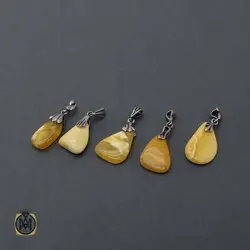 مدال کهربا بولونی اصل زرد رنگ طبیعی - کد 3500