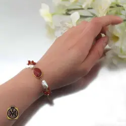 دستبند عقیق یمن و مروارید پرورشی زنانه طرح همتا - کد 1199