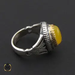 انگشتر عقیق زرد با حکاکی شرف الشمس مردانه – کد 8826