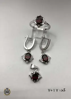 سرویس یاقوت گارنت زنانه طرح فرنوش - کد 7017