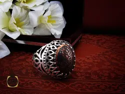 انگشتر حدید با حکاکی قال سید الکونین حسین منی و انا من حسین مردانه - کد 10371