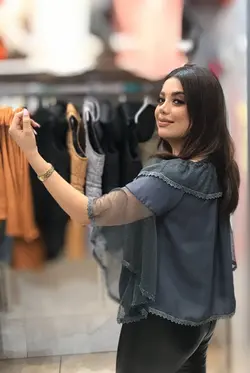 شومیز زنانه جلو بسته یقه قایقی کد 1433 | جزیره فیروزی