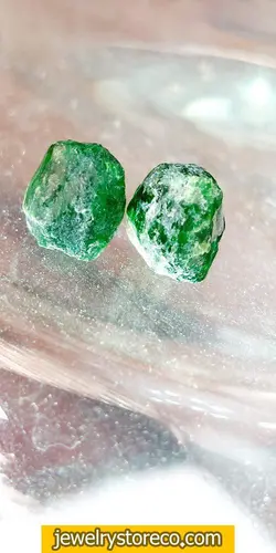 گارنت دمانتوئید 5.30ct کدGN320