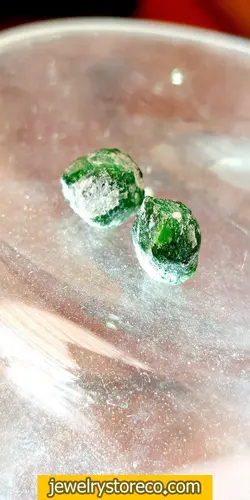 گارنت دمانتوئید 8ct کدGN294