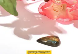 لابرادوریت زیبای طبیعی14.55 قیراط  کد LR2