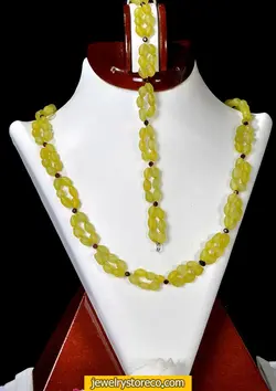 نیم ست  یاقوت سیلان طرح دلبر175قیراط کدNS4