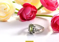 انگشتر زبرجد نقره 925 عیار 4.36 گرم کد R37