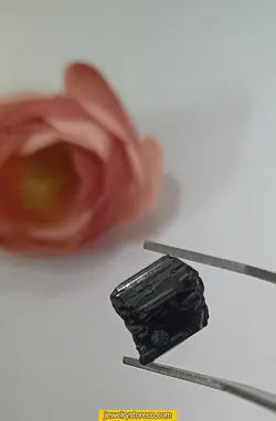 نگین زیبای تورمالین کدTR93