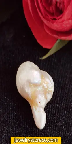 نگین باشکوه مروارید طبیعی16.5 قیراط کد PL11