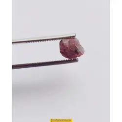 اسپینل طبیعی 3.20ctکدSP1