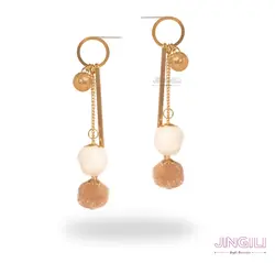 گوشواره مدل آویزدار گلوله پشمی کد erw0014