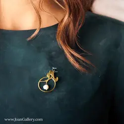 گل سینه مادر