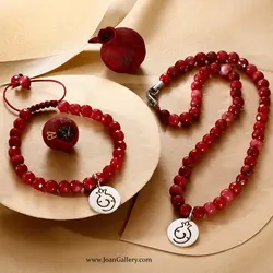 گردنبند و دستبند با پلاک انار