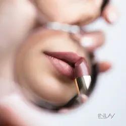 رژ لب‌های جامد این‌لی (Inlay)