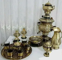 کد 6-303   سماور زغالی 4 لیتری 16 پارچه برنجی