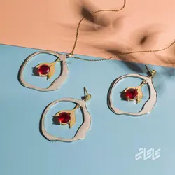 پلاک گل یاقوت