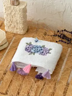 حوله دستی گلدوزی شده منگوله دار LCW کد: S1IN35Z8 – J5E