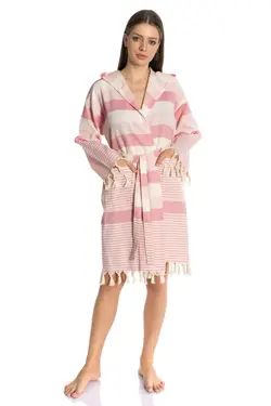 حوله تنپوش زنانه راه راه صورتی Handorra کد:kdnpstmlbrnz17 طرح روبرو