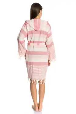 حوله تنپوش زنانه راه راه صورتی Handorra کد:kdnpstmlbrnz17 طرح روبرو