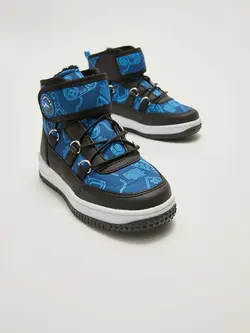 بوت بند دار پسرانه ال سی وایکیکی کد:W1FP16Z4