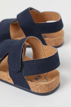 صندل چسب دار پسرانه h&m کد:0887882007