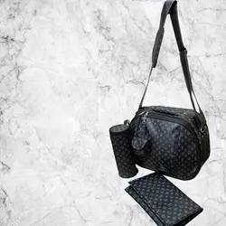 ساک لوازم بیبی سینگ طرح louis vuitton مشکی