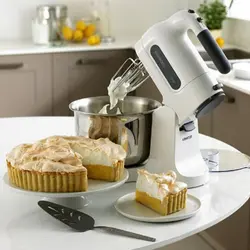 همزن کاسه دار کنوود KENWOOD HM-680