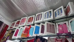 حوله تنپوش کلاهدار گلبافت آبی روشن