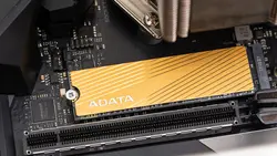 اس اس دی اینترنال ای دیتا مدل FALCON PCIe Gen3x4  ظرفیت 1 ترابایت
