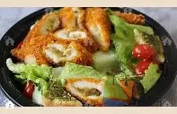 سالادسزار(بامرغ سوخاری )