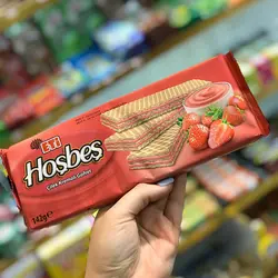 ویفر توت فرنگی هوش بش اتی 142 گرم