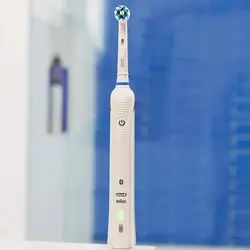 مسواک برقی اورال بی Oral-B مدل Smart 5000 Cross Action