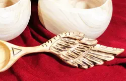 قاشق آجیل چوبی دست تراش طرح بوژان کدKCH04
