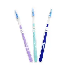 مشخصات، قیمت و خرید مسواك آكوا فرش - Aquafresh مدل Flex سایز Medium - فروشگاه آنلاین مه پاک
