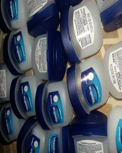 وازلین مرطوب کننده مسافرتی Vaseline Original pure skin Jelly 7g