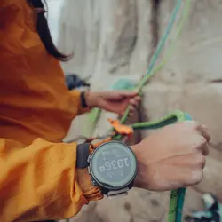 ساعت هوشمند سونتو ورتیکال SUUNTO VERTICAL Titanium Solar - فروشگاه لوازم کوهنوردی ماکالو