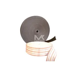 نوار جمع آوری تخم مرغ در قفس تخم گذار