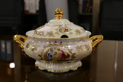 سوپنیک طرح سه دختر سفید پورسلن