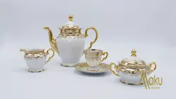 ست قهوه خوری ۱۷ پارچه طرح گل سفید پورسلن