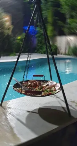 ساج و سه پایه مسافرتی به همراه گریل و کیف برزنتس فوق محکم