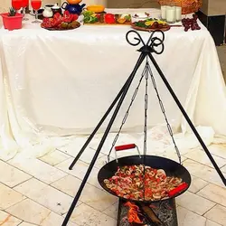 ساج و سه پایه مسافرتی به همراه گریل و کیف برزنتس فوق محکم